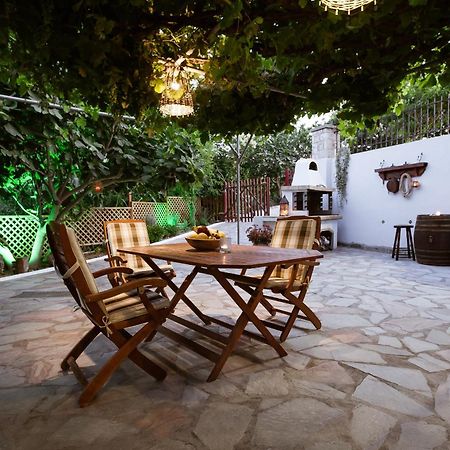 Serenity Studio For Couples Asgourou Exterior foto