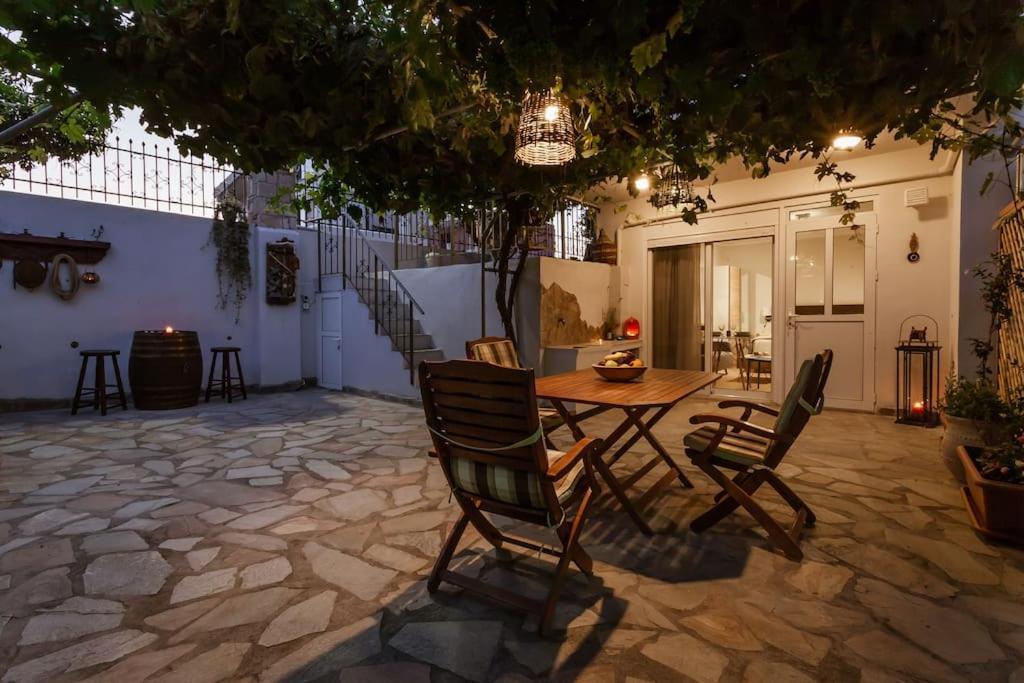 Serenity Studio For Couples Asgourou Exterior foto