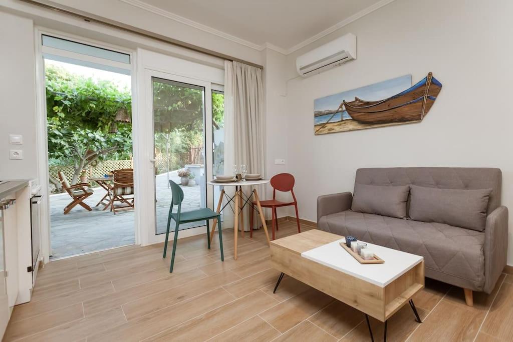 Serenity Studio For Couples Asgourou Exterior foto